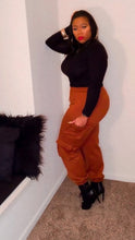 Load image into Gallery viewer, PRECIOUS CARGO SWEATPANTS
